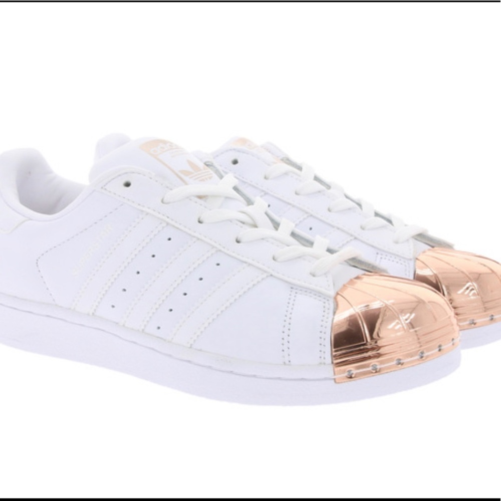 Adidas sneaker
